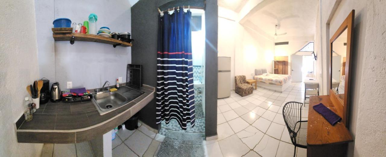 Small Studio Apt 5Min To Dt! Zihuatanejo Bagian luar foto